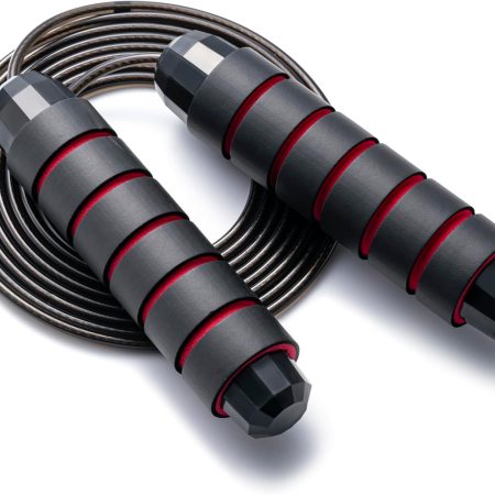 Adjustable speed jump rope